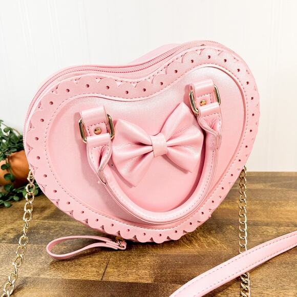 Pink Lolita Heart Shaped Crossbody Bag Purse Bioworld Pink Bow Purse - Picture 9 of 11